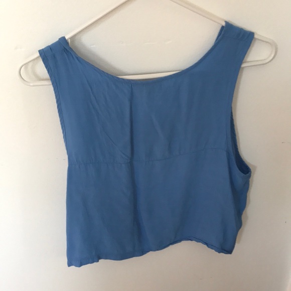 Crop tank top! - Picture 4 of 4